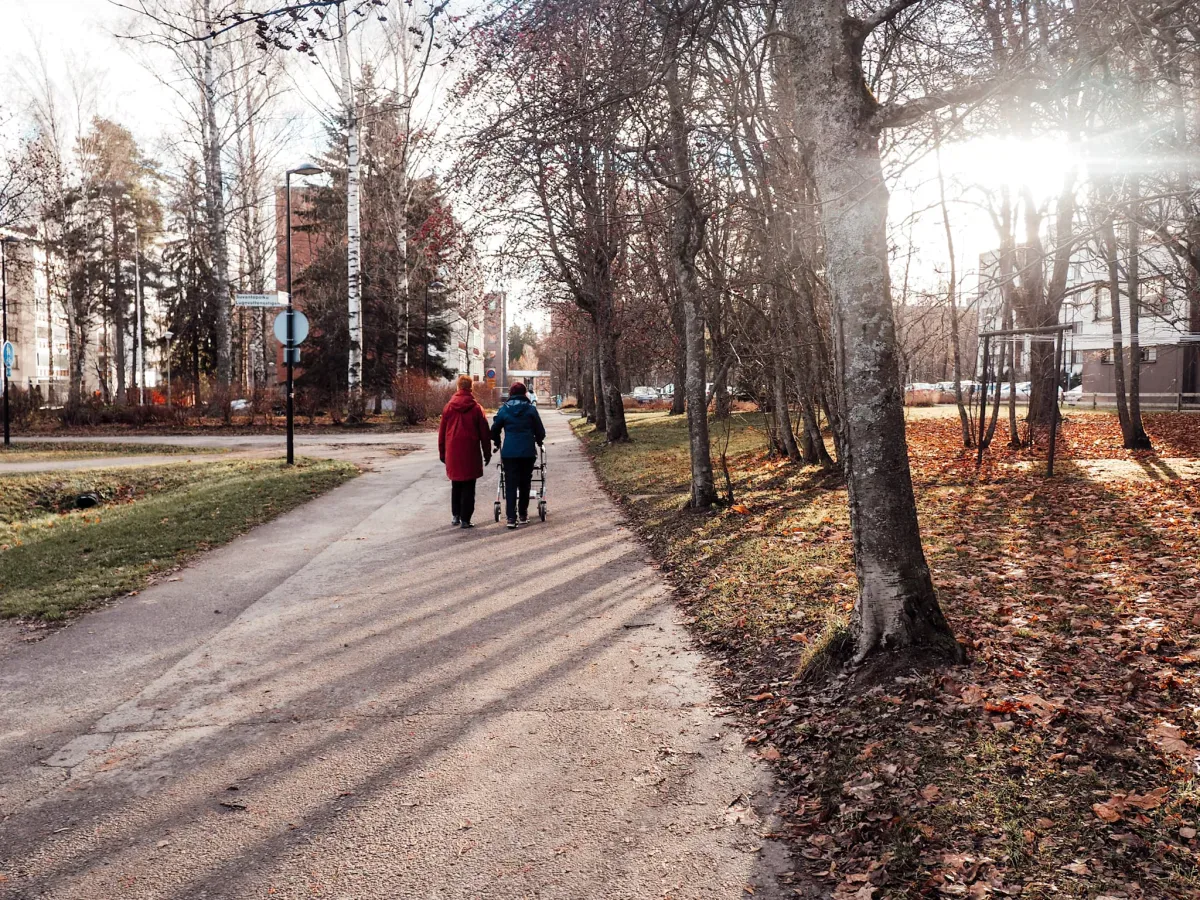Ulkoilua ja hyvinvointia Loistohoivan avulla