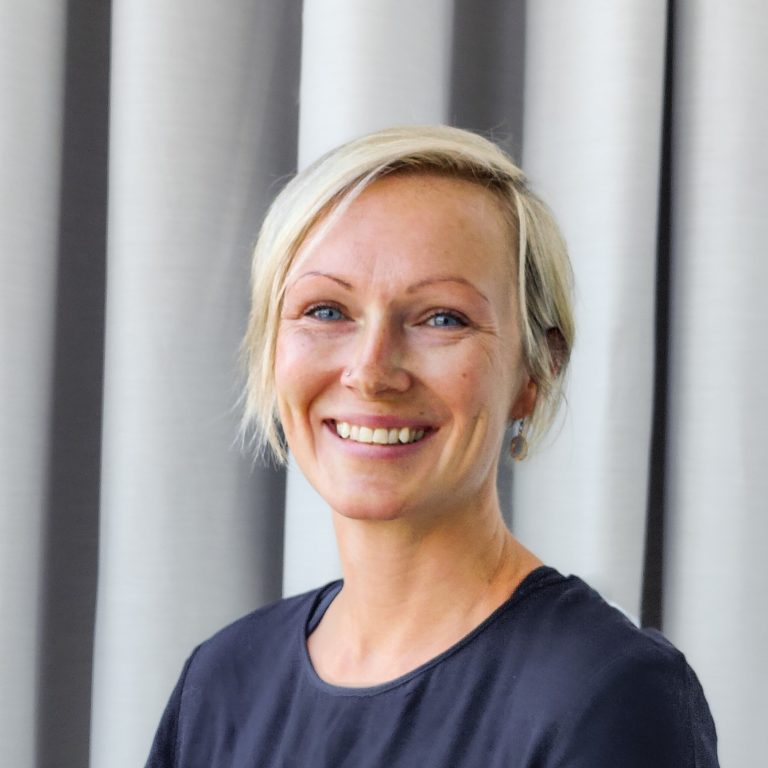 Meiju Paajanen loistohoiva